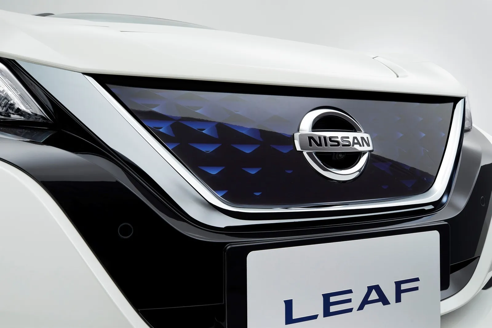 Nissan fuses pioneering electric innovation and ProPILOT technology to create the new Nissan LEAF:  the most advanced electric vehicle for the masses